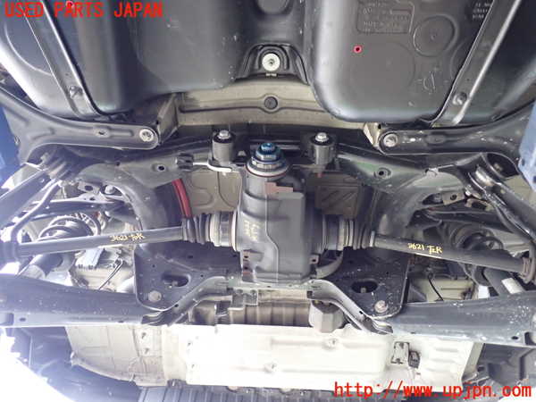 2UPJ-36215295]BMW X3 F25(WY20)リアメンバー 中古_m0002.jpg