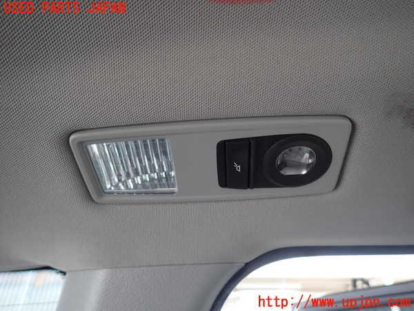 2UPJ-36216413]BMW X3 F25(WY20)ルームランプ3(2列目左) 中古_m0001.jpg