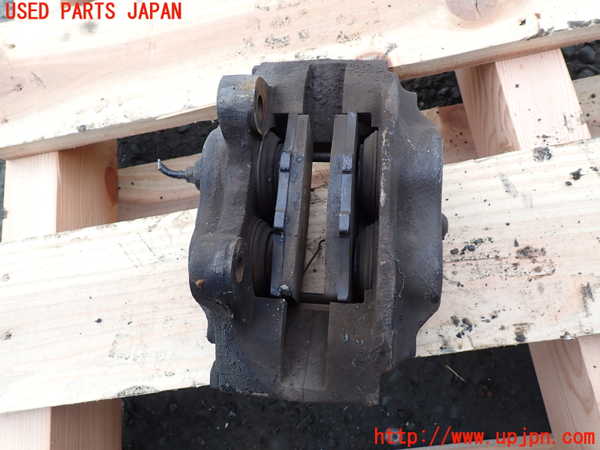 1UPJ-36224085]ランクル60系(HJ61V(改))左フロントキャリパー 中古_m0002.jpg