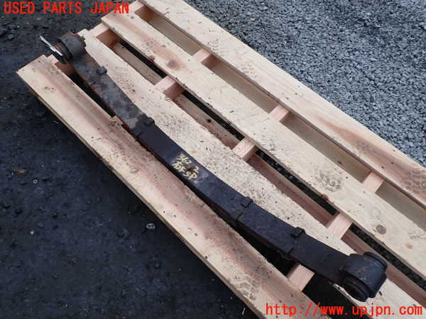 1UPJ-36225090]ランクル60系(HJ61V(改))右フロント リーフスプリング 中古_m0001.jpg