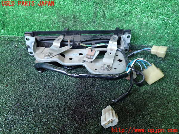 1UPJ-36226066]ランクル60系(HJ61V(改))エアコンスイッチ1 中古_m0003.jpg