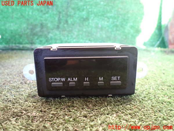 1UPJ-36227850]ランクル60系(HJ61V(改))時計 中古_m0001.jpg