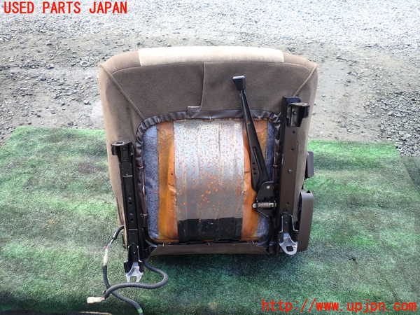 1UPJ-36227065]ランクル60系(HJ61V(改))助手席シート 中古_m0005.jpg