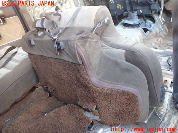 1UPJ-36227145]ランクル60系(HJ61V(改))右2列目シート 中古_m0005.jpg