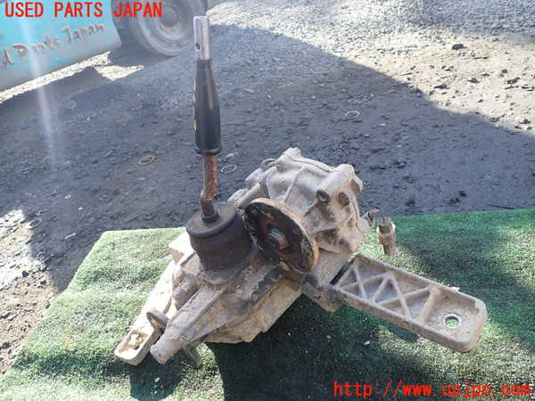 1UPJ-36233300]ジムニー(JB23W)トランスファー 中古_m0002.jpg