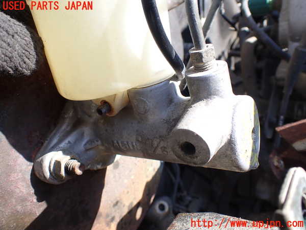 5UPJ-36234050]ジムニー(JB23W)ブレーキマスターシリンダー 中古_m0003.jpg