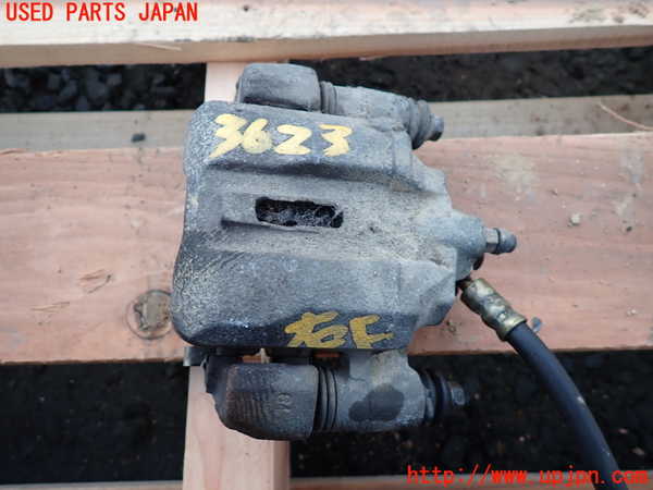 1UPJ-36234080]ジムニー(JB23W)右フロントキャリパー 中古_m0001.jpg
