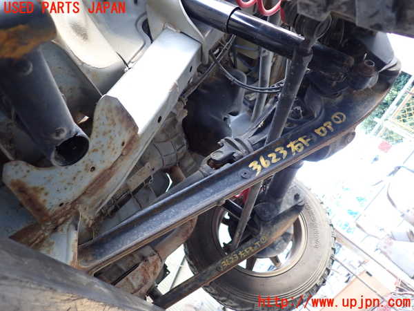 1UPJ-36235176]ジムニー(JB23W)右フロントロアアーム1 中古_m0001.jpg