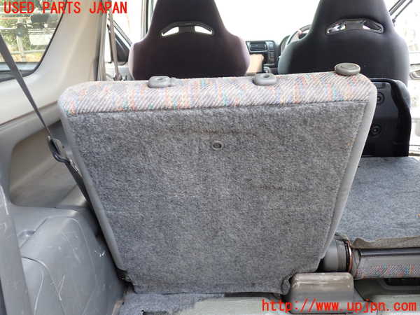 1UPJ-36237435]ジムニー(JB23W)左リアシート 中古_m0004.jpg