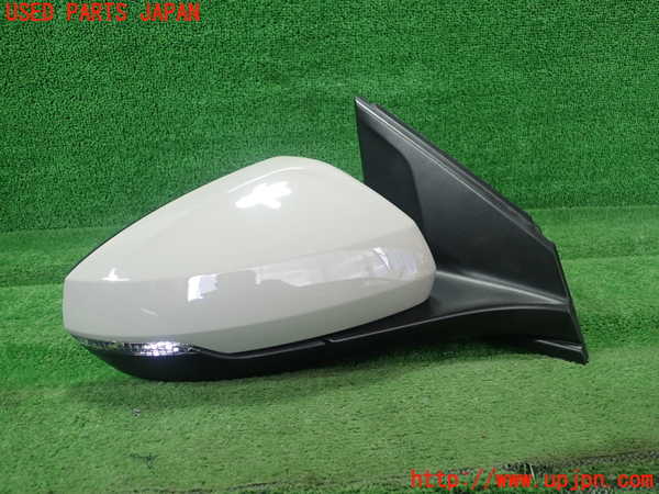 5UPJ-36241210]VW ポロ(AWDLA)右ドアミラー 中古_m0001.jpg