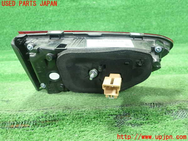 1UPJ-36241550]VW ポロ(AWDLA)右リアフィニッシャー 中古_m0002.jpg