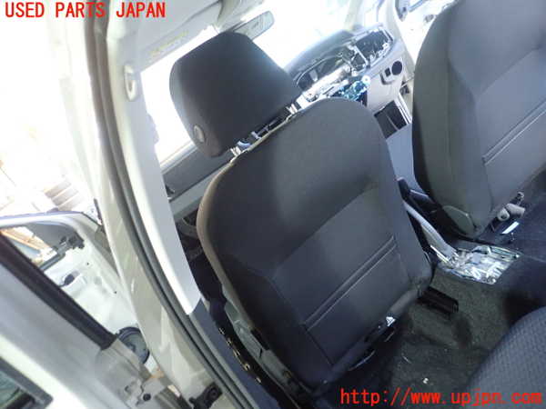 1UPJ-36247065]VW ポロ(AWDLA)助手席シート 中古_m0002.jpg