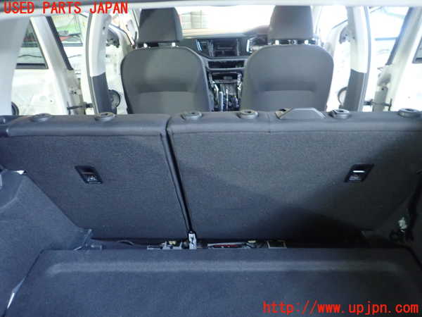 1UPJ-36247385]VW ポロ(AWDLA)リアシート 中古_m0002.jpg