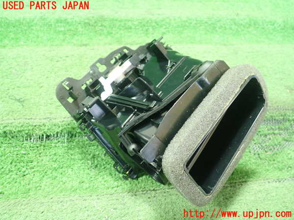5UPJ-36247526]VW ポロ(AWDLA)エアコン吹き出し口1(右) 中古_m0003.jpg