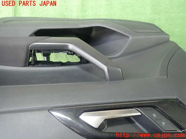 5UPJ-36241234]VW ポロ(AWDLA)右前ドア内張り 中古_m0002.jpg