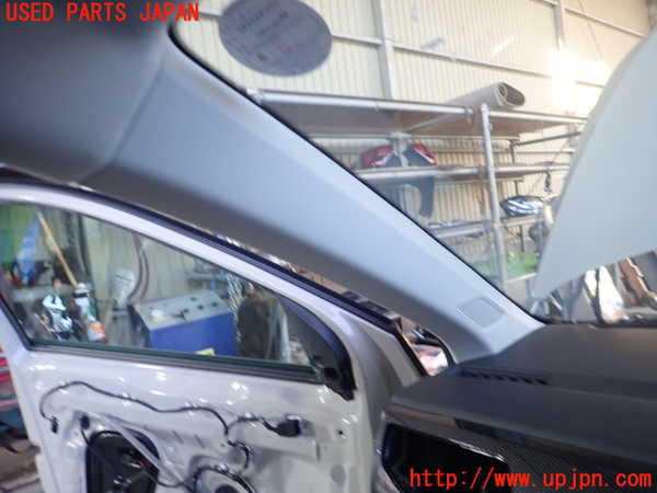 1UPJ-36247660]VW ポロ(AWDLA)左フロントピラートリム 中古_m0001.jpg