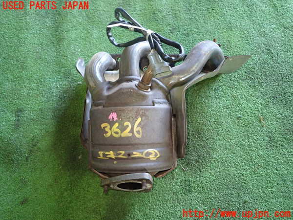1UPJ-36262042]アルファロメオ・156 GTA(932AXB)エキマニ2 触媒 マニバーター 中古_m0001.jpg