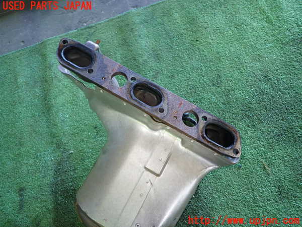 1UPJ-36262042]アルファロメオ・156 GTA(932AXB)エキマニ2 触媒 マニバーター 中古_m0003.jpg