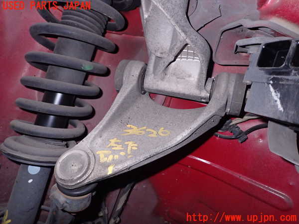 1UPJ-36265136]アルファロメオ・156 GTA(932AXB)左フロントアッパーアーム1 中古_m0001.jpg