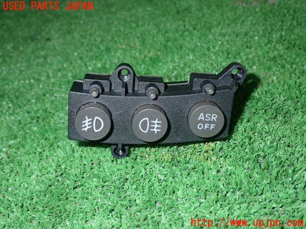 1UPJ-36266295]アルファロメオ・156 GTA(932AXB)フォグスイッチ 中古_m0001.jpg