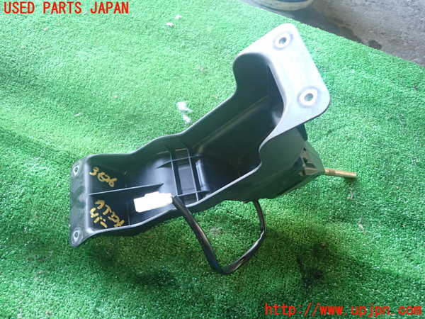 1UPJ-36267555]アルファロメオ・156 GTA(932AXB)ATシフトレバー 中古_m0002.jpg