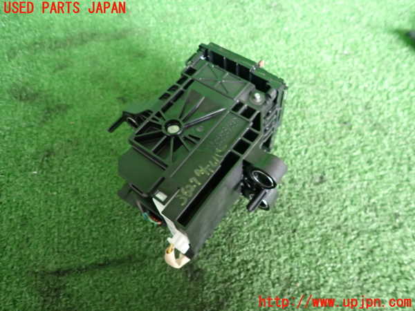 2UPJ-36277555]MIRAI(ミライ)(JPD10)ATシフトレバー 中古_m0003.jpg