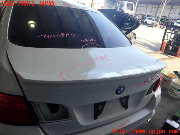 2UPJ-36281500]BMW アクティブハイブリッド5(AH5)(FZ35)トランク 中古 (F10)_m0001.jpg
