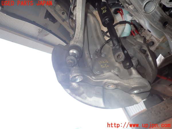 2UPJ-36284290]BMW アクティブハイブリッド5(AH5)(FZ35)右フロントナックルハブ 中古 (F10)_m0001.jpg