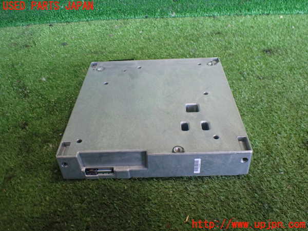 2UPJ-36286660]BMW アクティブハイブリッド5(AH5)(FZ35)TVチューナー 中古 (F10)_m0002.jpg