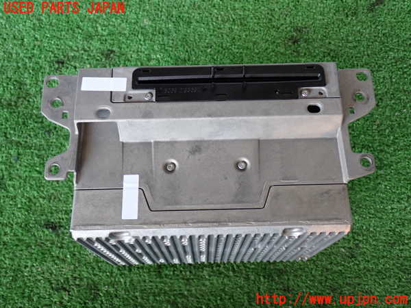 2UPJ-36296589]BMW X4(XW20)(F26)カーナビゲーション HDD 中古_m0002.jpg