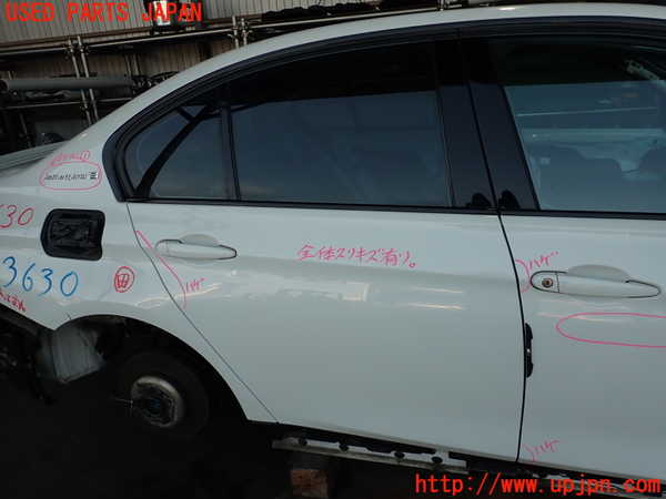 2UPJ-36301290]BMW アクティブハイブリッド3(AH3)(3F30)右後ドア (43R-001735) 中古 (F30)_m0001.jpg