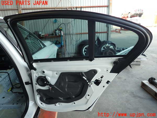 2UPJ-36301290]BMW アクティブハイブリッド3(AH3)(3F30)右後ドア (43R-001735) 中古 (F30)_m0005.jpg