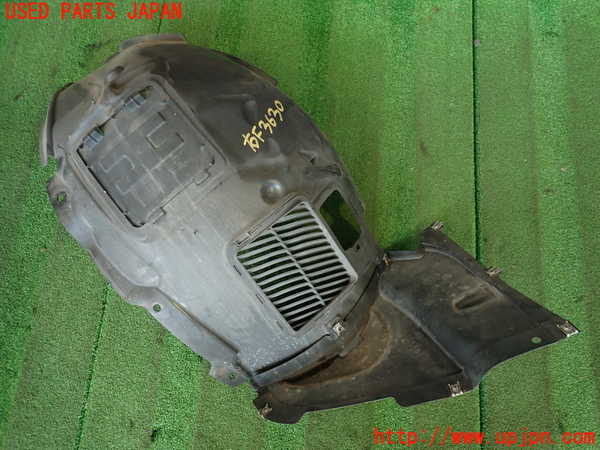 2UPJ-36301090]BMW アクティブハイブリッド3(AH3)(3F30)右前フェンダーライナー 中古 (F30)_m0001.jpg