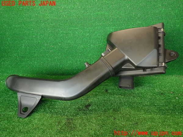 2UPJ-36302560]BMW アクティブハイブリッド3(AH3)(3F30)エアクリーナーボックス 中古 (F30)_m0001.jpg
