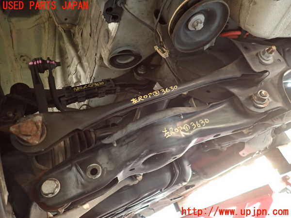 2UPJ-36305227]BMW アクティブハイブリッド3(AH3)(3F30)左リアロアアーム2 中古 (F30)_m0001.jpg