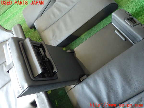 2UPJ-36307385]BMW アクティブハイブリッド3(AH3)(3F30)リアシート 中古 (F30)_m0004.jpg