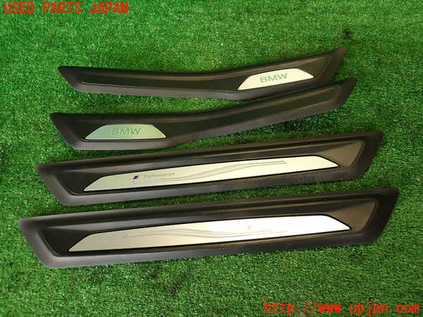 2UPJ-36307740]BMW アクティブハイブリッド3(AH3)(3F30)スカッフプレート 中古 (F30)_m0001.jpg