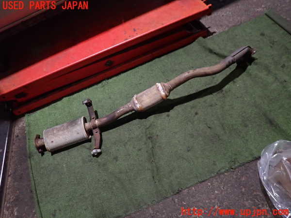 2UPJ-36312631]セドリック ワゴン(WUY30)フロントパイプ1 (ジャンク品) 中古_m0002.jpg