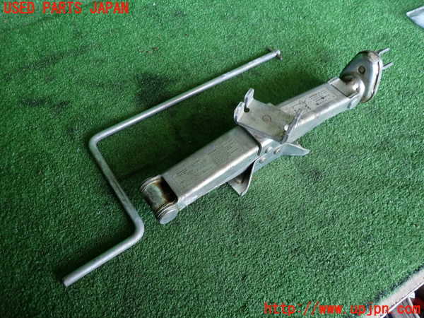 2UPJ-36317805]セドリック ワゴン(WUY30)車載工具 中古_m0001.jpg