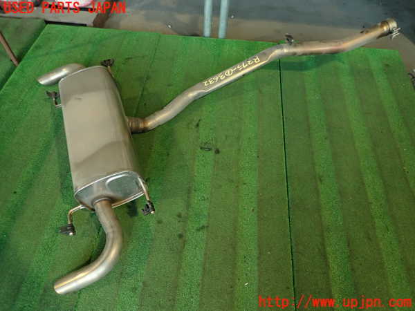 2UPJ-36322671]アルファロメオ・ジュリア(95220)リアマフラー1 中古_m0001.jpg