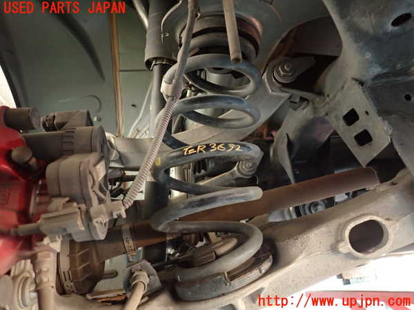 2UPJ-36325105]アルファロメオ・ジュリア(95220)左リアスプリング 中古_m0001.jpg