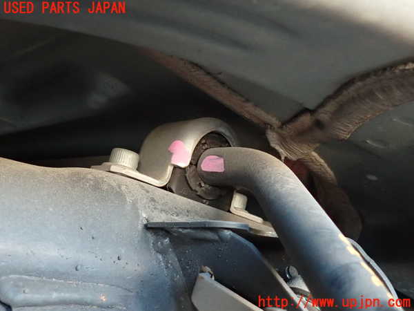 2UPJ-36325445]アルファロメオ・ジュリア(95220)リアスタビライザー 中古_m0003.jpg
