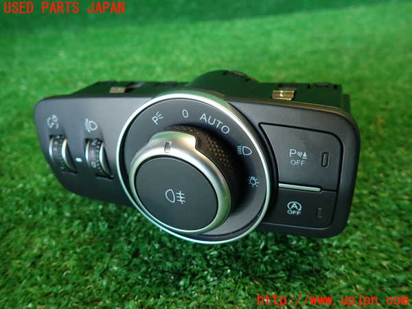 2UPJ-36326285]アルファロメオ・ジュリア(95220)ライトスイッチ 中古_m0001.jpg