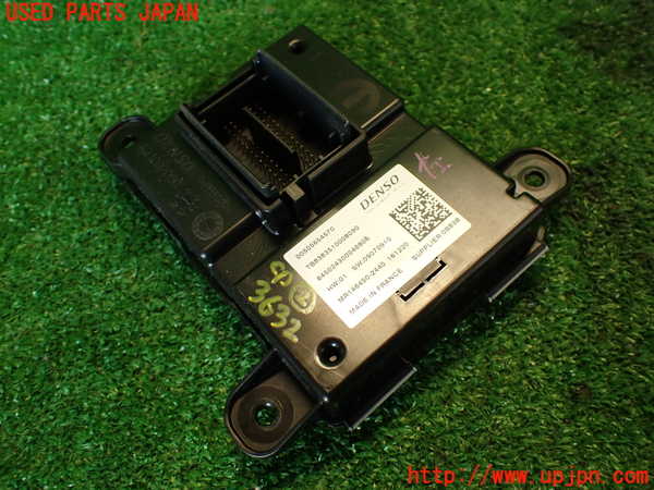 2UPJ-36326147]アルファロメオ・ジュリア(95220)コンピューター2 中古_m0001.jpg