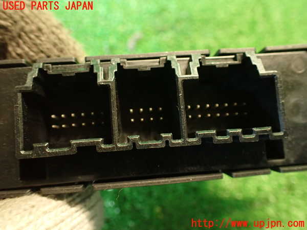 2UPJ-36326149]アルファロメオ・ジュリア(95220)コンピューター4 中古_m0003.jpg