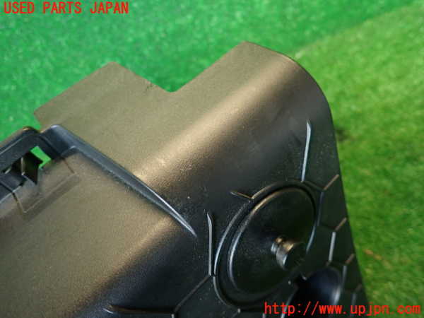 2UPJ-36327693]アルファロメオ・ジュリア(95220)内装トリム類3 中古_m0002.jpg