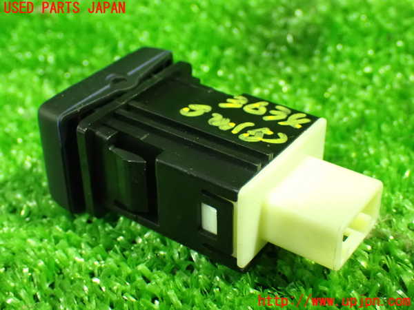 5UPJ-36346310]アルファードハイブリッド(ATH20W)スイッチ5 (リトラクタブルアウターミラー) 中古_m0002.jpg