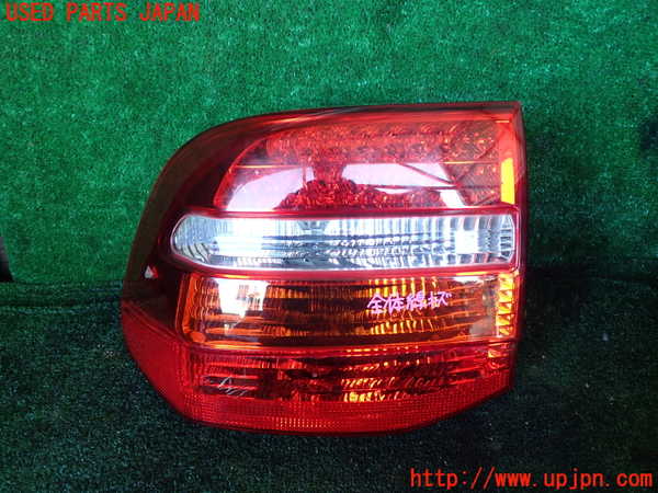 1UPJ-36351536]ポルシェ・カイエン S(9PAM4801)左テールランプ 中古_m0001.jpg