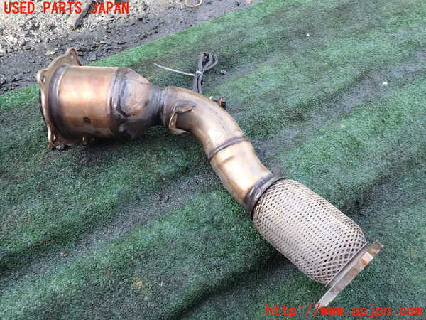 1UPJ-36352661]ポルシェ・カイエン S(9PAM4801)触媒1(右側) 中古_m0002.jpg