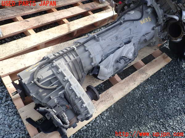 1UPJ-36353010]ポルシェ・カイエン S(9PAM4801)ミッション AT M4801 4WD 中古_m0002.jpg